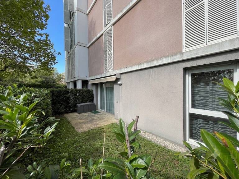 Appartement À Vendre — photo 1