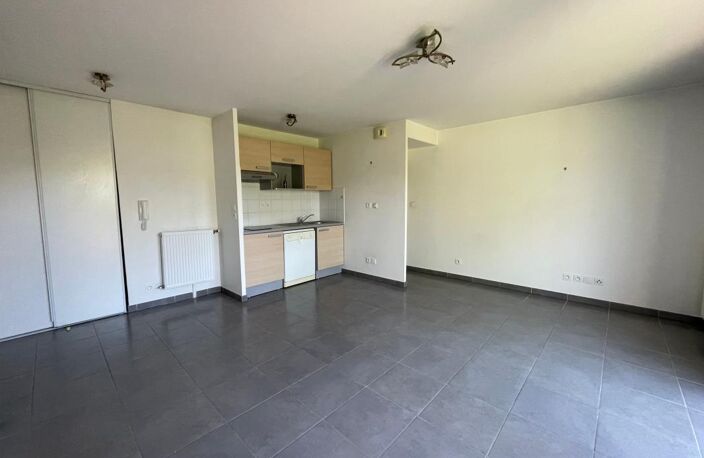 Appartement À Vendre — photo 3