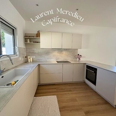 Maison 4 pièces 353760 €