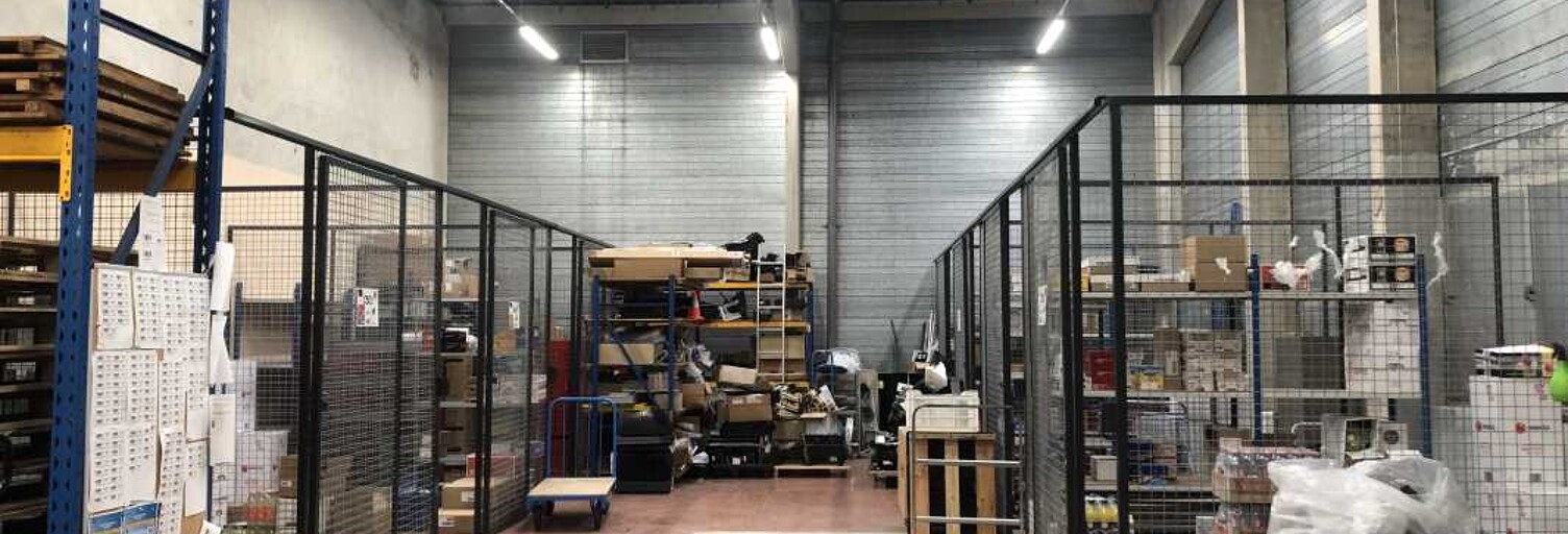 Local industriel  395 m² à louer à Quimper (29000)