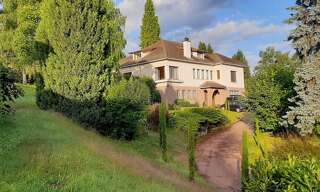 Maison 10 Pièces 307 m² à vendre à Cours (69470)