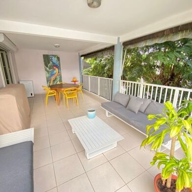 Appartement 4 pièces 268750 €