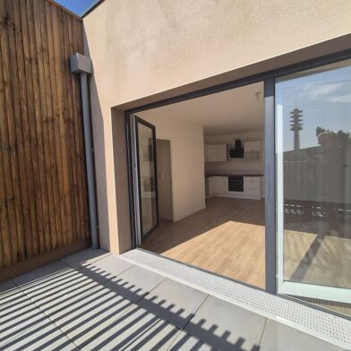 Appartement 5 pièces 2000 €