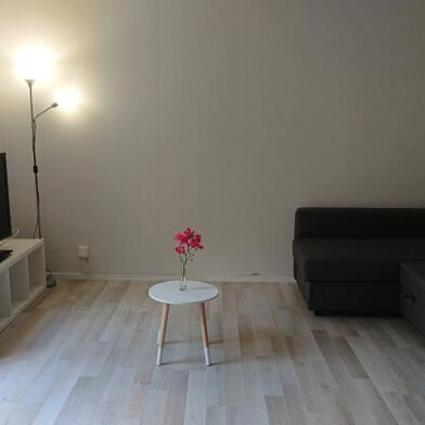 Appartement 1 pièces 780 €