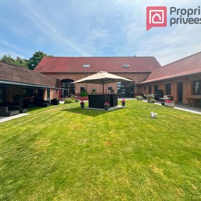 Maison 17 pièces 1049000 €