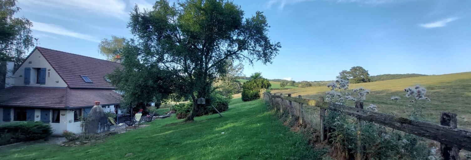 Maison 6 Pièces 160 m² à vendre à Villeneuve-en-Montagne (71390)