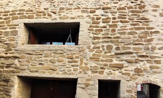 Maison  64 m² à louer à Chabeuil (26120)