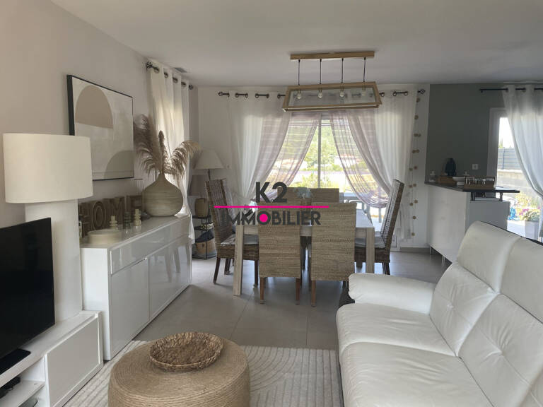 VILLA RECENTE 5 CHAMBRES — photo 1