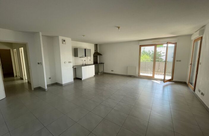 Appartement + Parking + Parking — photo 3