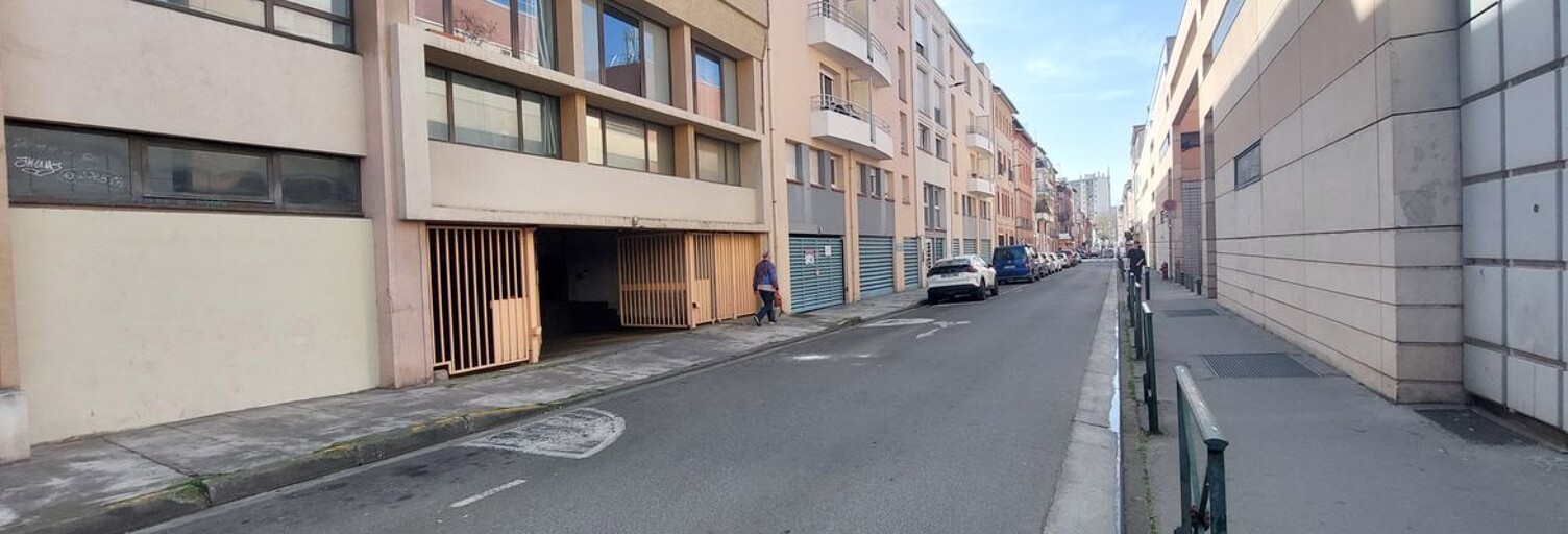Garage  12 m² à vendre à Toulouse (31000)