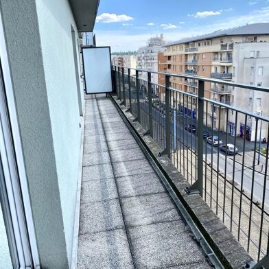 Appartement 2 pièces 172100 €