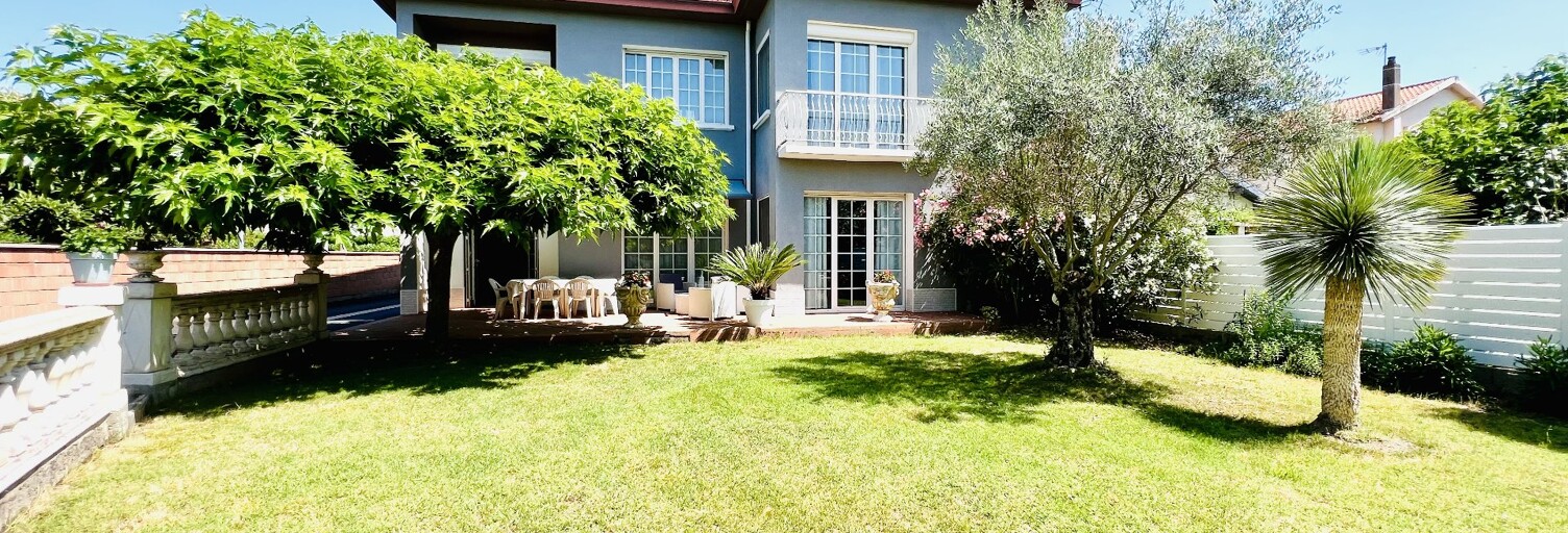 Maison 8 Pièces 210 m² à vendre à Albi (81000)