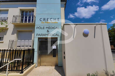 Immeuble  997500 €