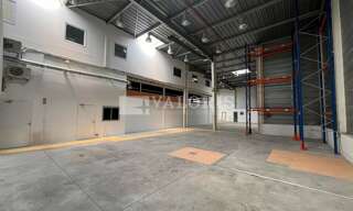 Commerce  1150 m² à louer à Aix-en-Provence (13290)