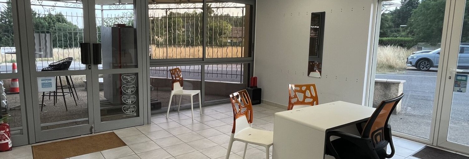 Commerce  35 m² à vendre à Forcalquier (04300)