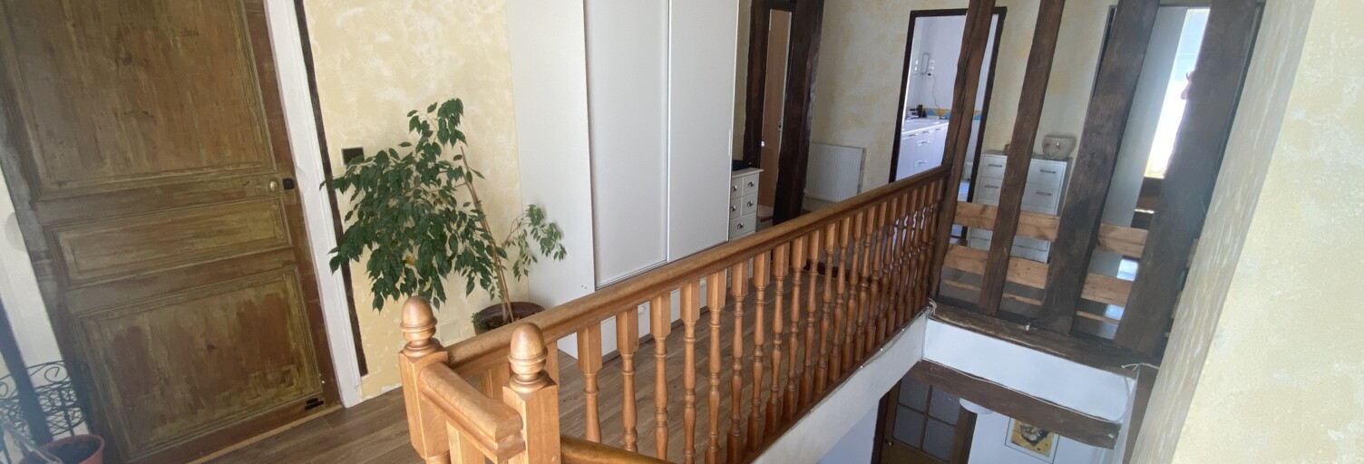 Maison 8 Pièces 210 m² à vendre à Ury (77760)