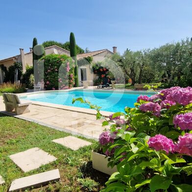 Maison 6 pièces 640000 €