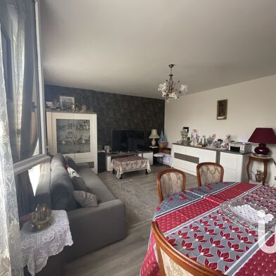 Appartement 4 pièces 150000 €