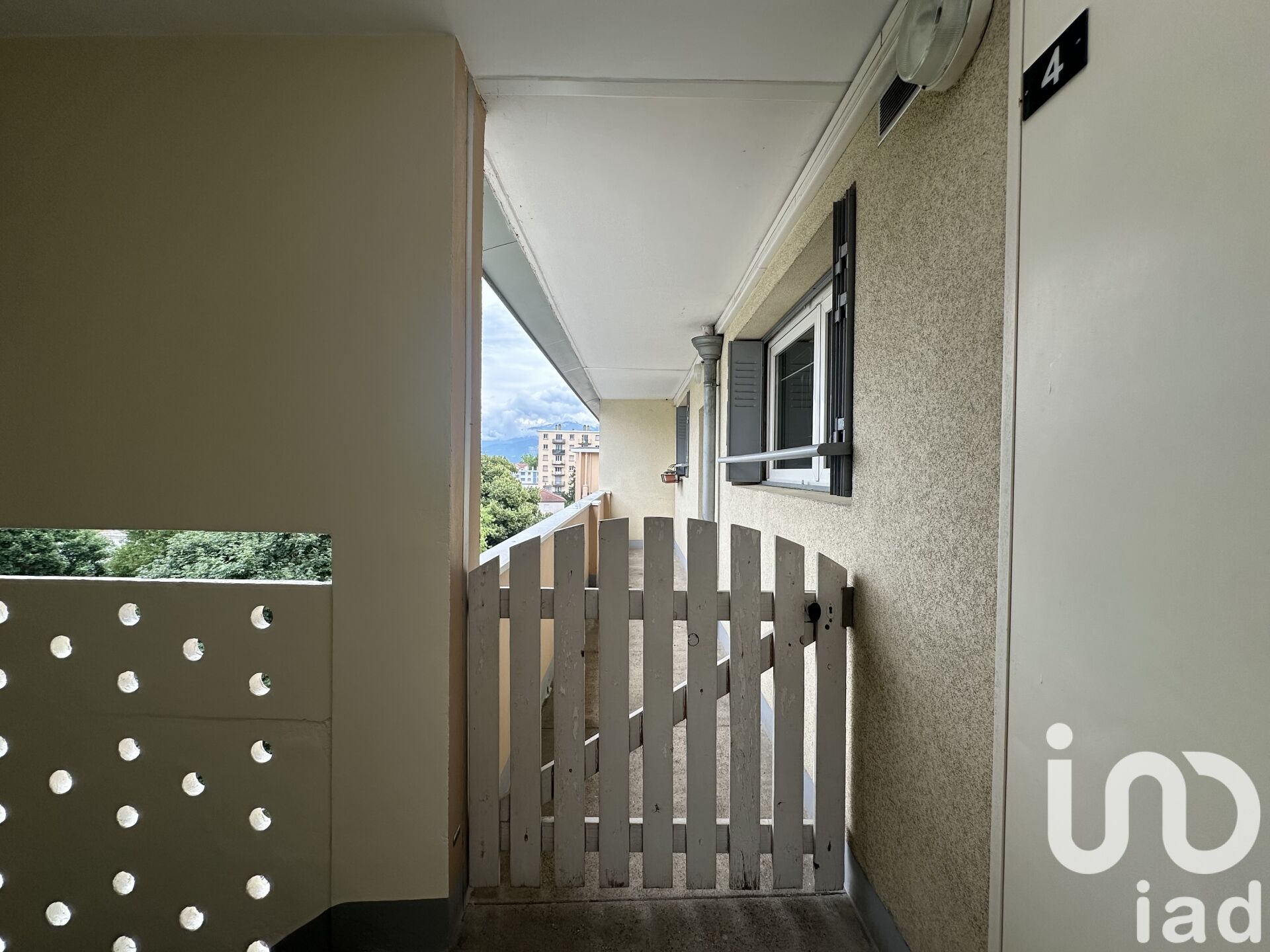 Vente Appartement 4 pièces - Photo 2