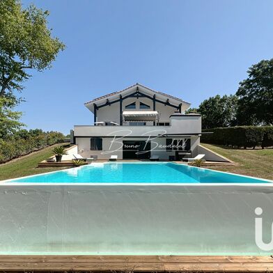 Maison 5 pièces 672000 €