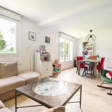 Appartement 5 pièces 176714 €