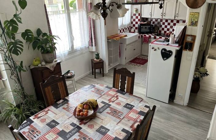 Maison de bourg de 7 pièces principales — photo 3