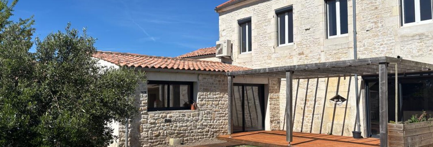 Maison 5 Pièces 192 m² à vendre à Saint-Agnant (17620)