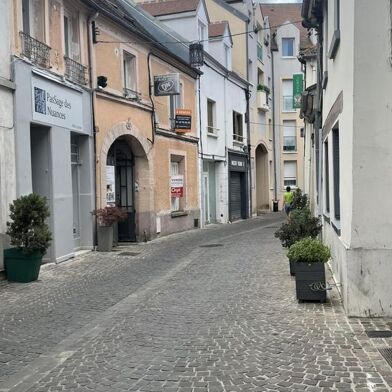 Appartement 1 pièces 850 €