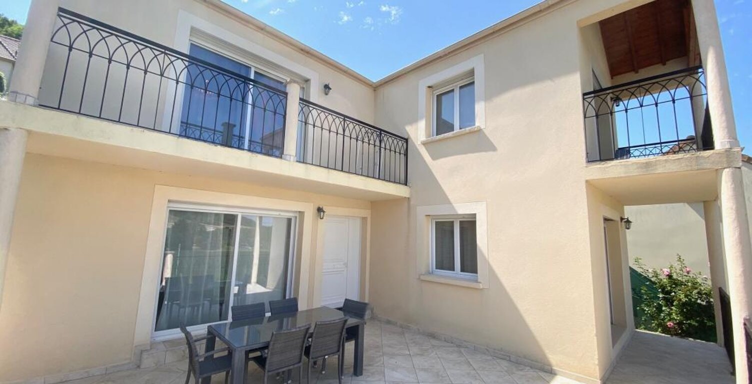 Maison À Vendre — photo 1