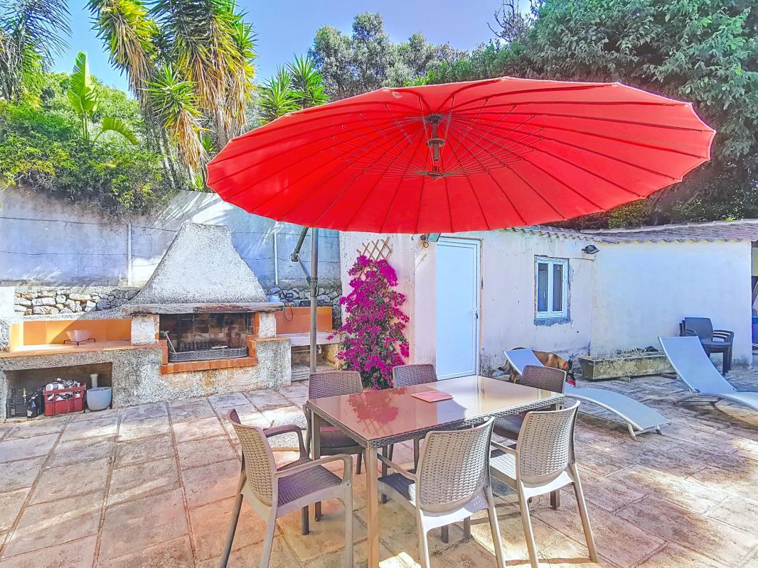 Photo Belle opportunité à vendre : Maison individuelle de 130m² environ, Parcelle 865 m², Piscine et Studio à l'Est de TOULON-Ortolan image 2/4