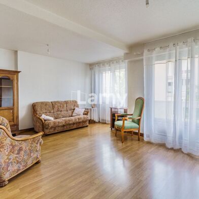 Appartement 4 pièces 149000 €