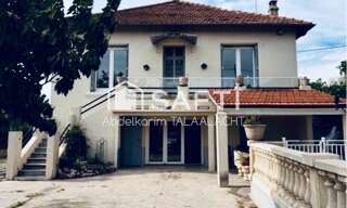 Maison 7 Pièces 181 m² à vendre à Orange (84100)