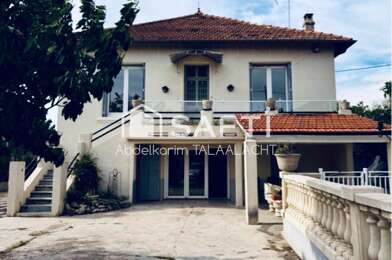 Maison 7 pièces 372340 €