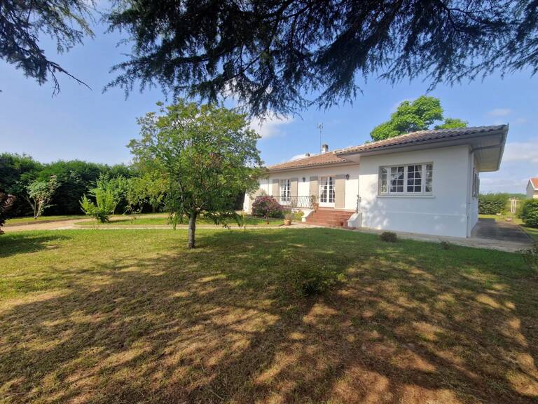 Maison proche commodités — photo 1