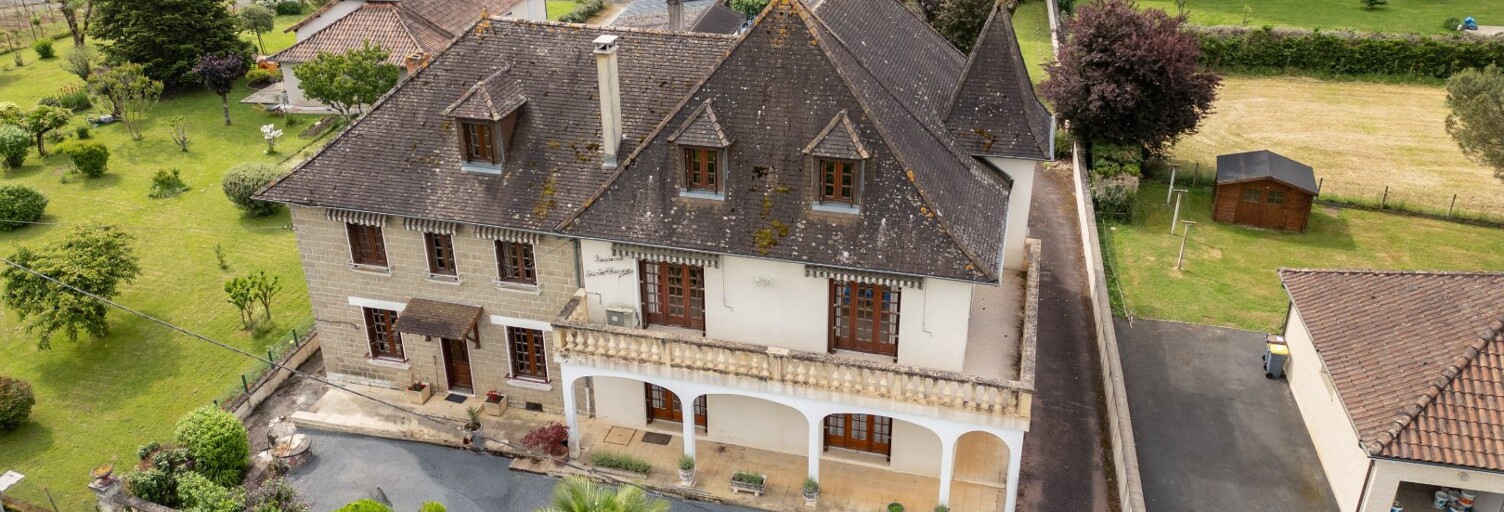 Maison 8 Pièces 177 m² à vendre à Terrasson-Lavilledieu (24120)