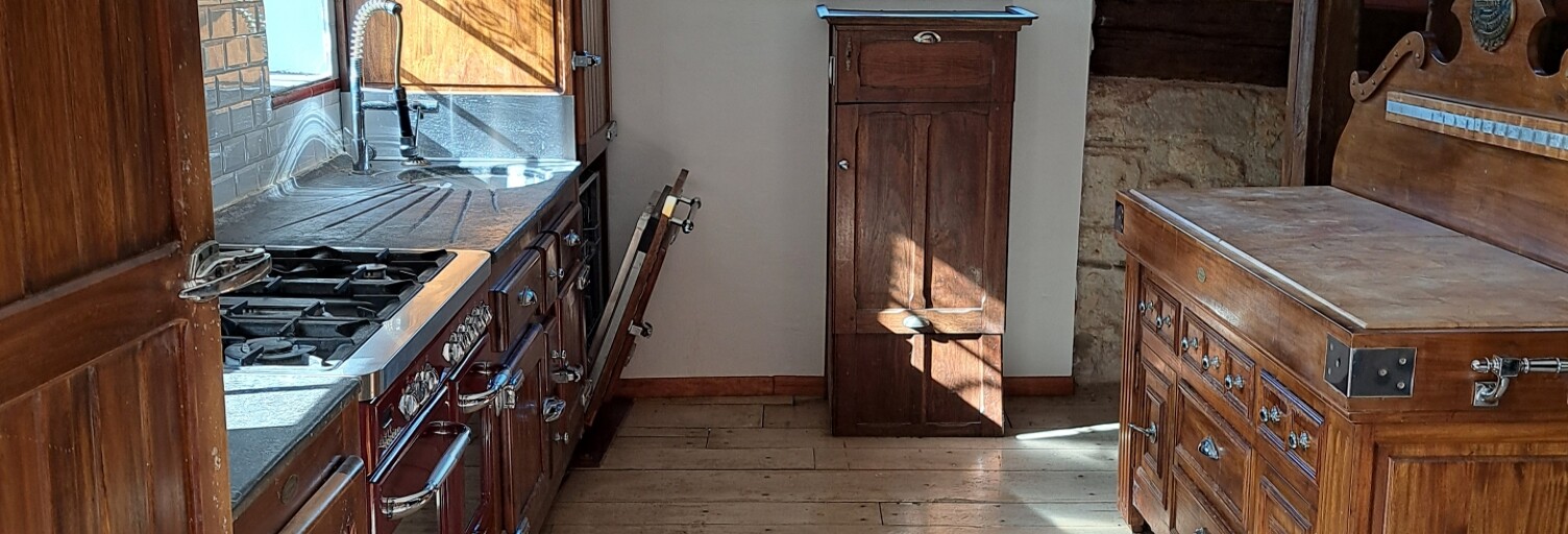 Maison 6 Pièces 300 m² à vendre à Saint-Denis-de-Mailloc (14100)