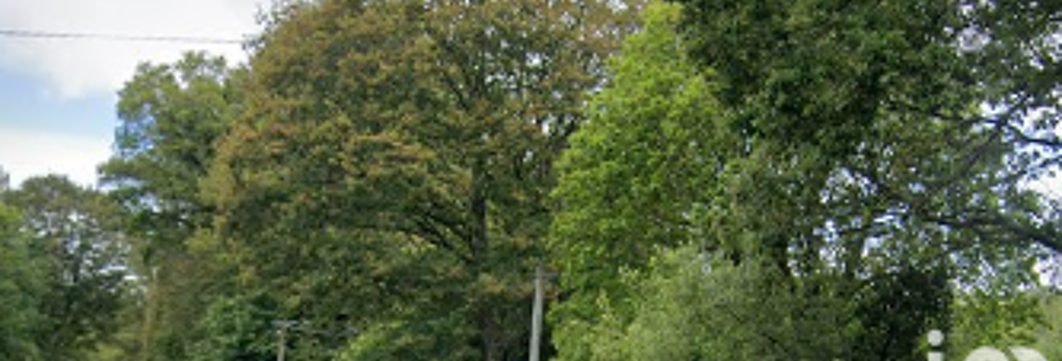 Terrain  2690 m² à vendre à Lanvénégen (56320)