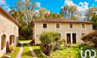 Maison 6 Pièces 200 m² à vendre à Gurat (16320)