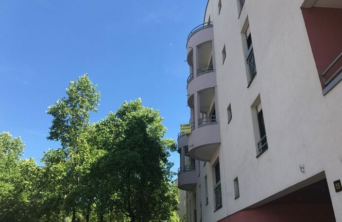 NANCY : appartement F3 (69 m²) en location — photo 4