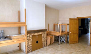 Immeuble  126 m² à vendre à Villeneuve-l'Archevêque (89190)