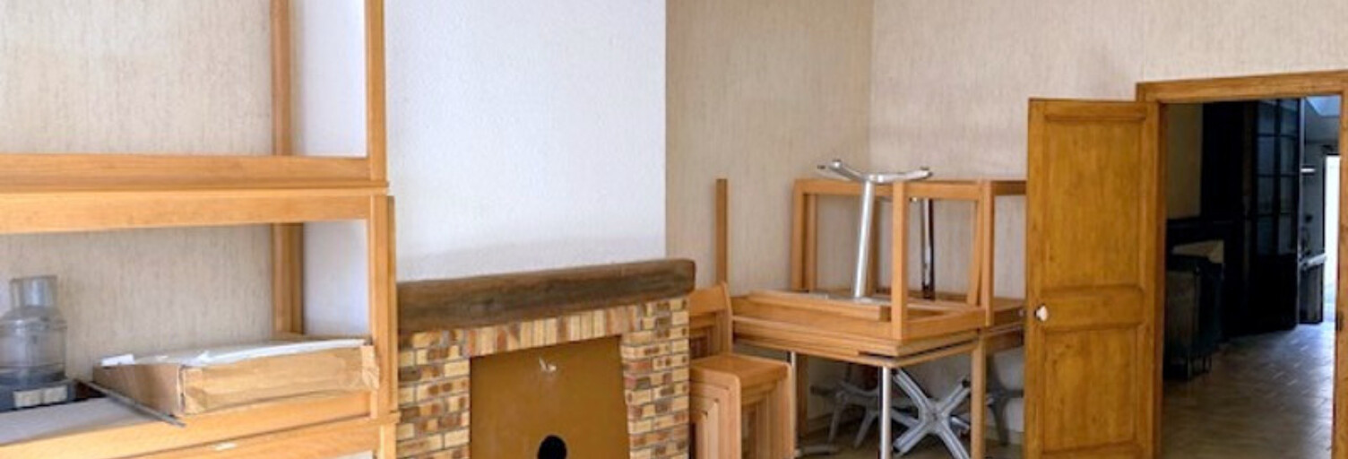 Immeuble  126 m² à vendre à Villeneuve-l'Archevêque (89190)