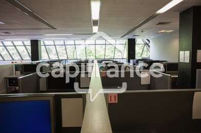 Bureau 3 pièces 2366 €