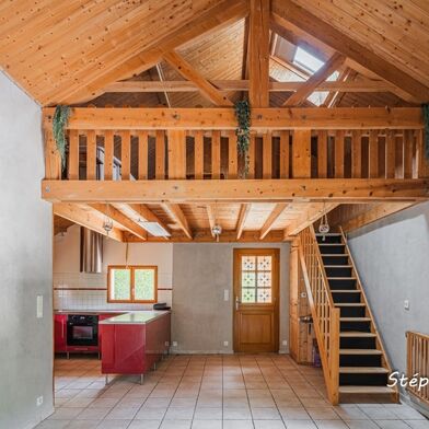 Maison 8 pièces 499000 €