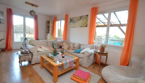 Villa / Maison 5 pièces  à vendre Coutras 33230