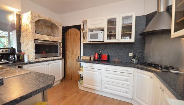 Villa / Maison 5 pièces  à vendre Coutras 33230