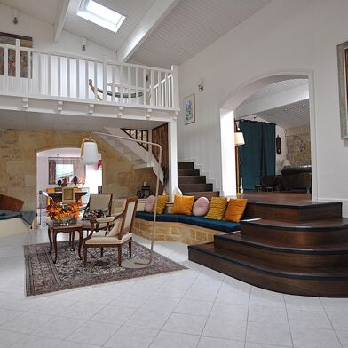 Maison 10 pièces 465750 €