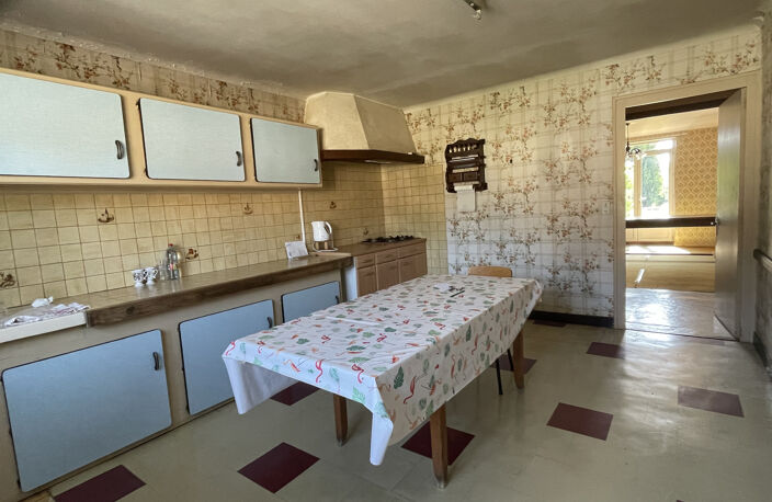 Ensemble immobilier à rénover proche de Sellières ! — photo 2