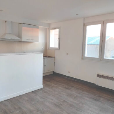 Appartement 3 pièces 530 €