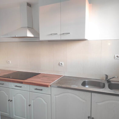 Appartement 3 pièces 530 €