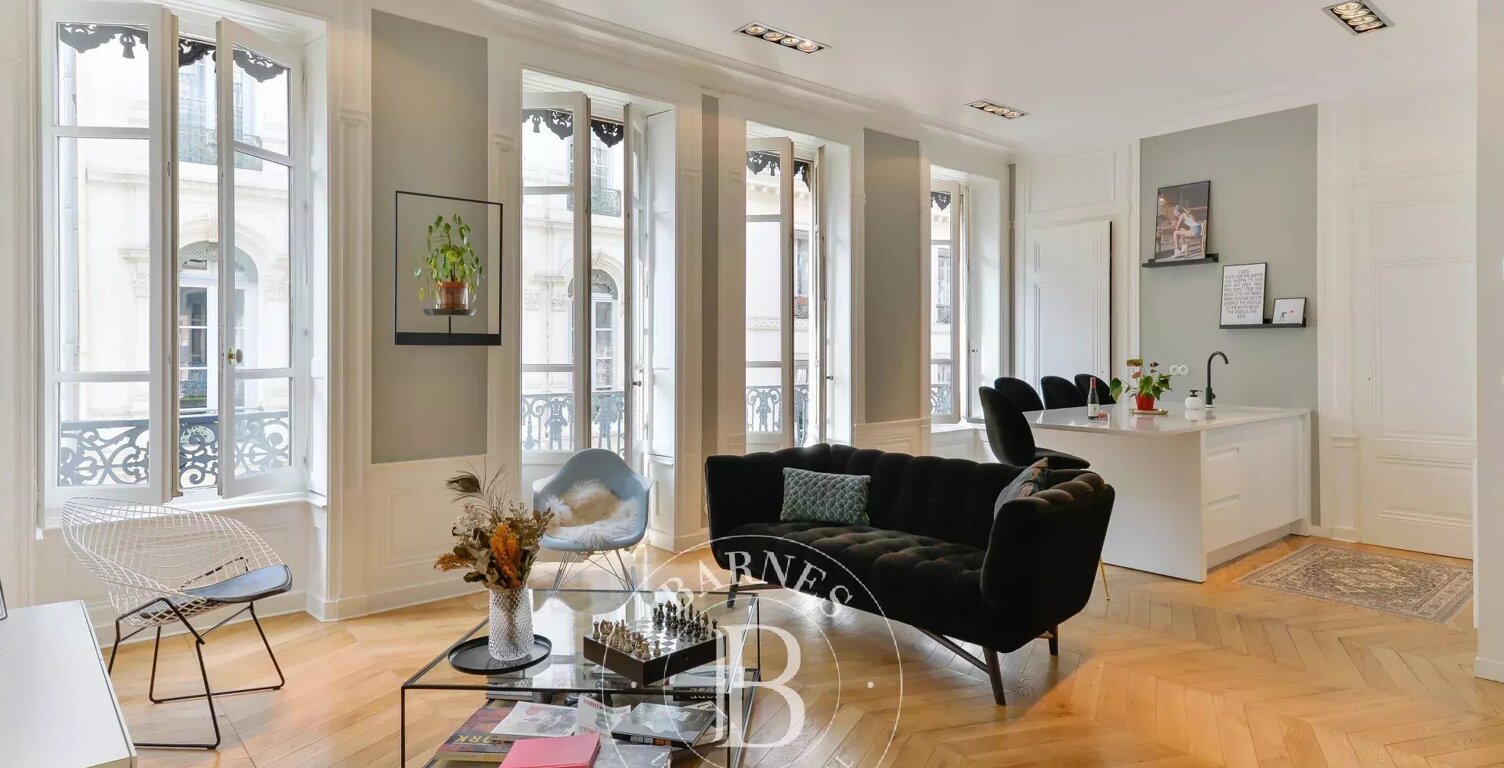 Lyon 2 - Jacobins - Appartement meublé et rénové de 72,03 m² - Balcon - 2 Chambres — photo 1